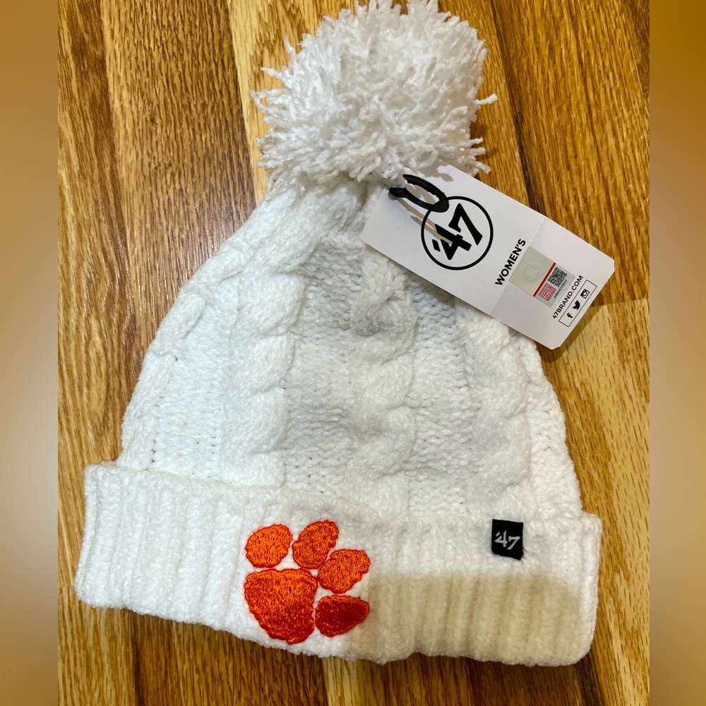 Women’s ncaa clemson pom pom hat 47 brand nwt new